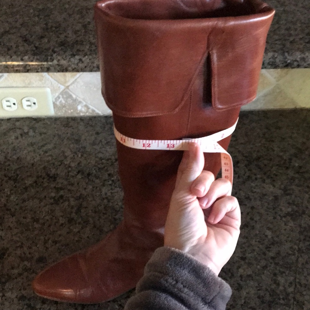 Boots - Picture 5 of 5